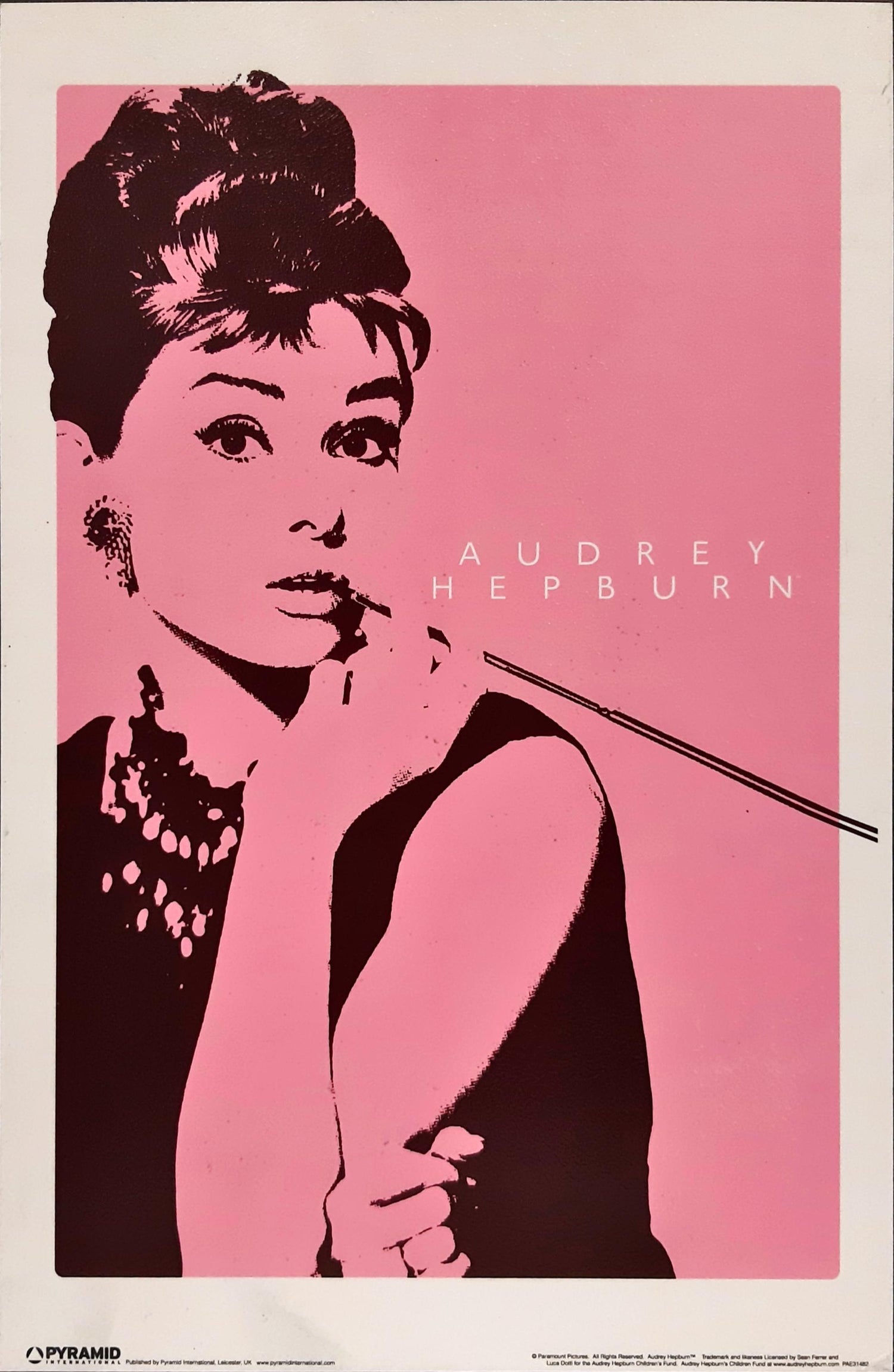 Audrey Hepburn - Cigarello