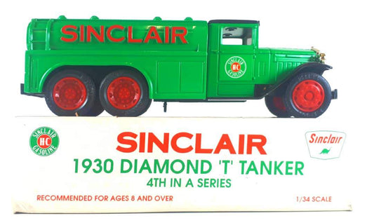 Diecast Sinclair 1930 Diamond 'T' Tanker