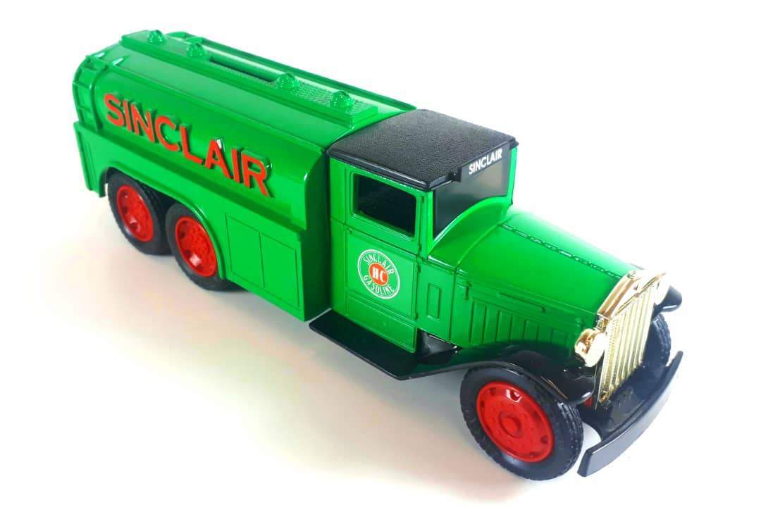 Diecast Sinclair 1930 Diamond 'T' Tanker